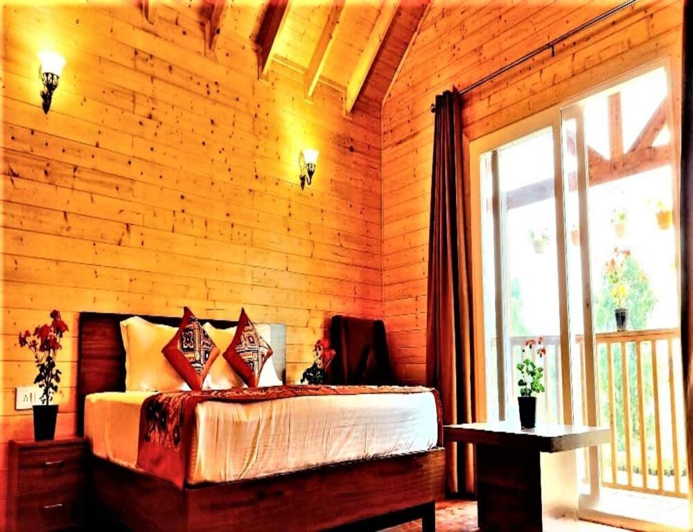 Vanprastha Resorts Dwarahat Εξωτερικό φωτογραφία